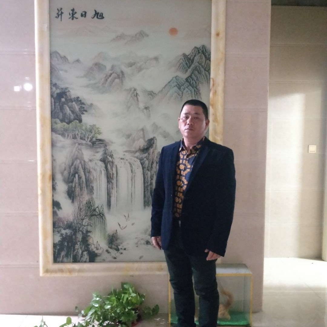 高跟鞋谦让的照片
