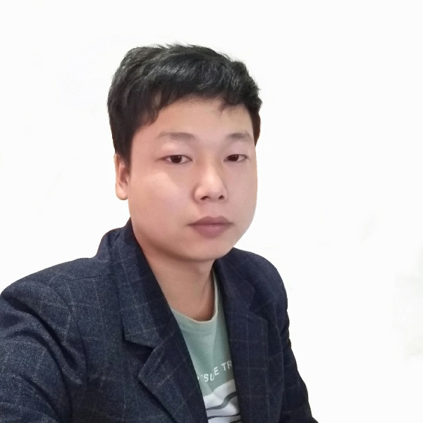 胡八万的照片