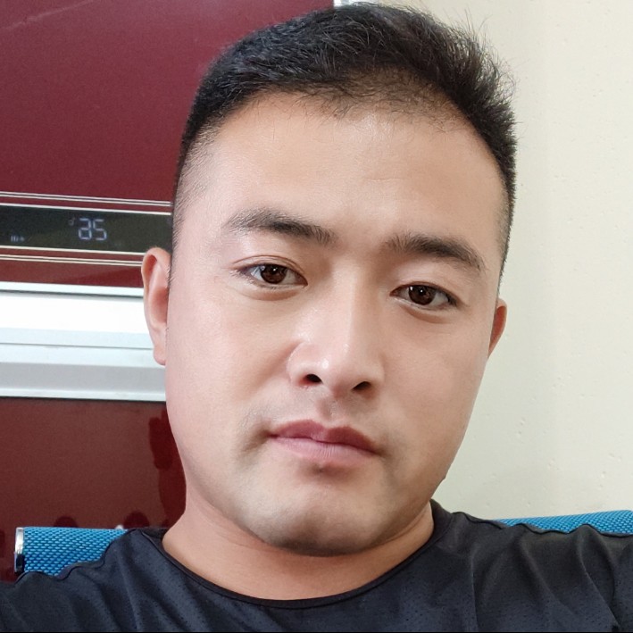 不听话的的羽毛的照片