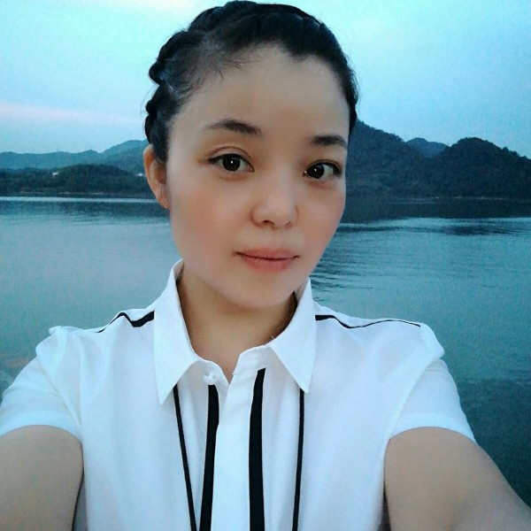 鸭子高兴的照片