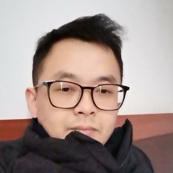 雪糕浅吻绵密的照片