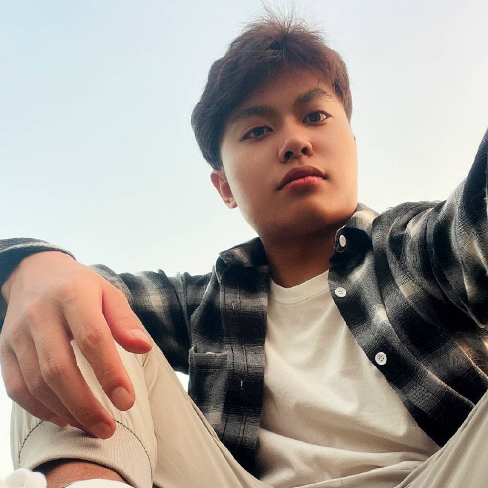 孤独患者+1的照片