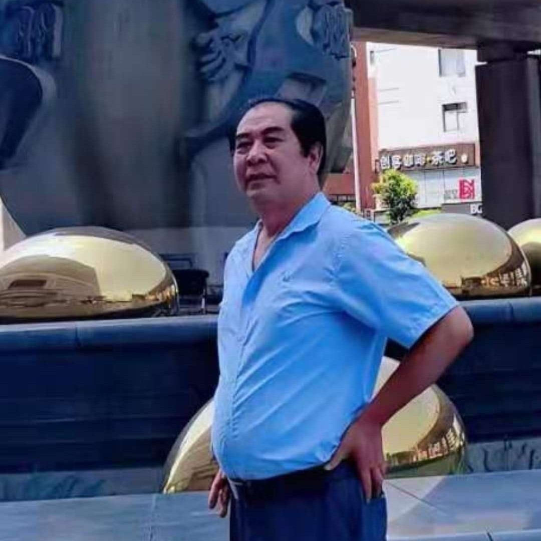 小熊猫苦恋妩媚的照片
