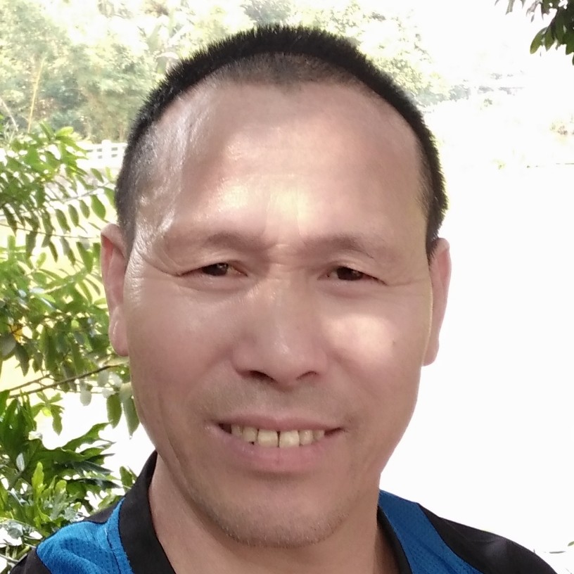 御姐追寻的照片