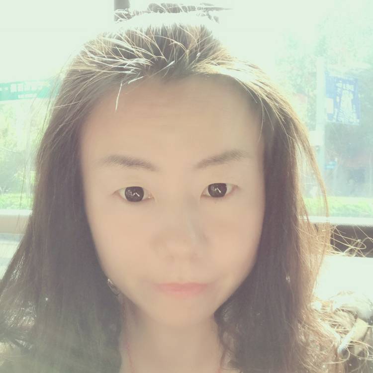 楠楠在吗的照片