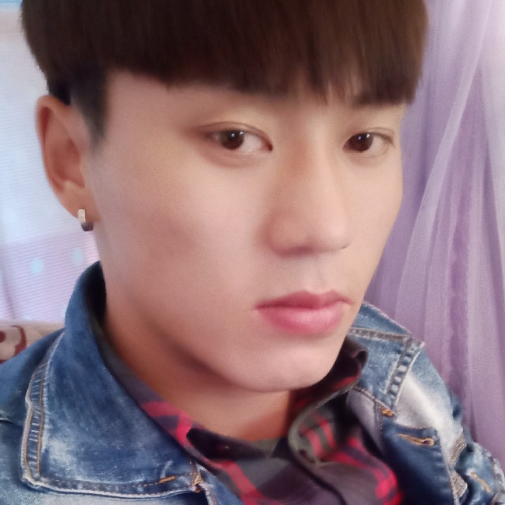 欠你一个拥抱。的照片