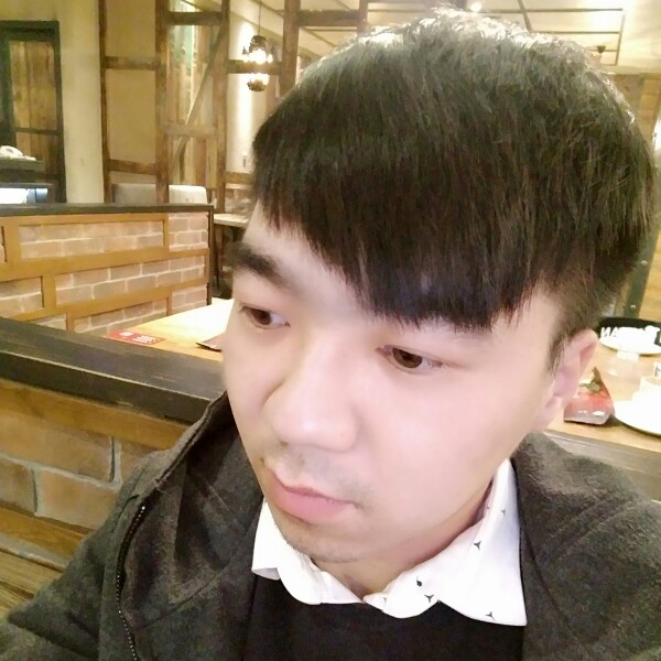 神秘绅士的照片