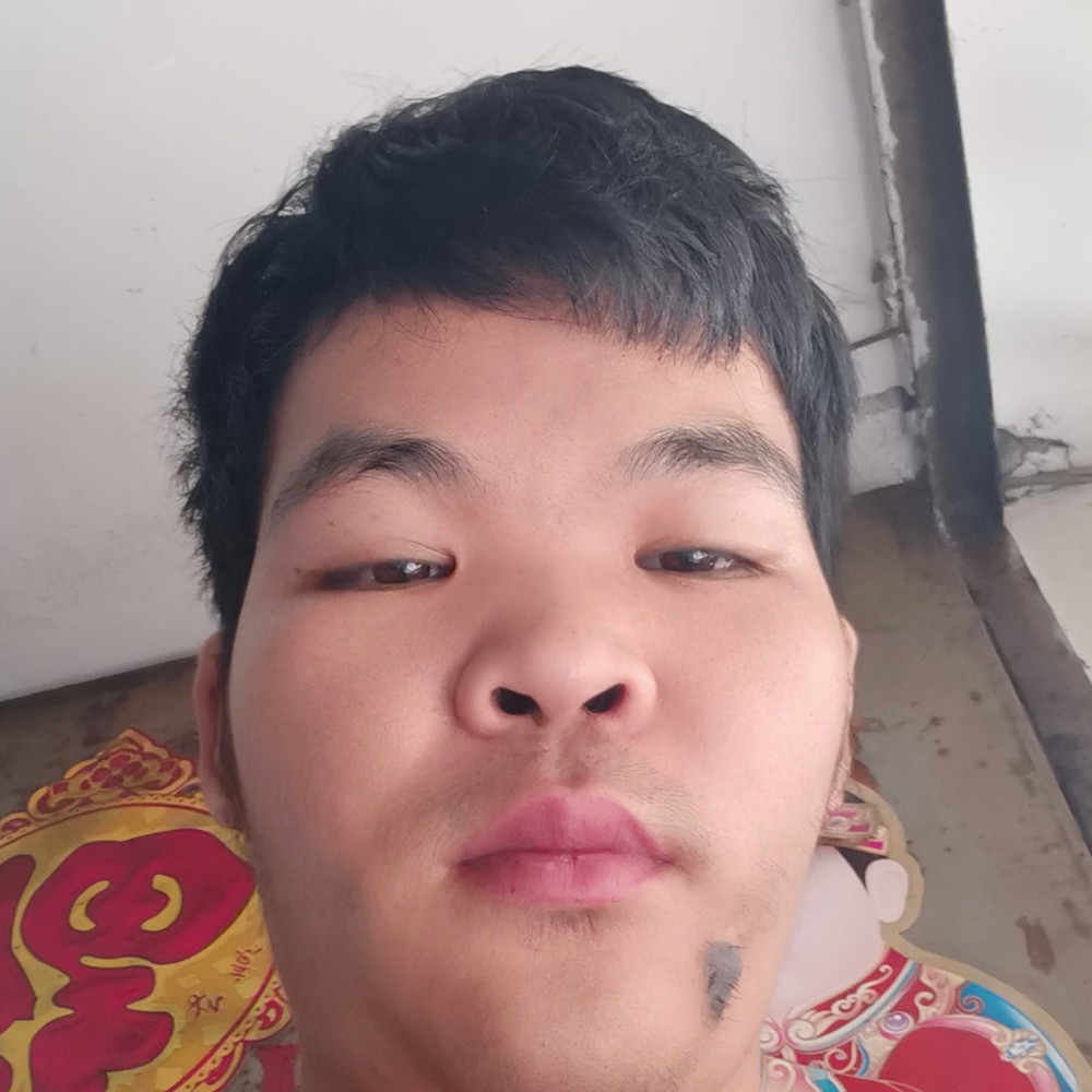 杨413先生。的照片