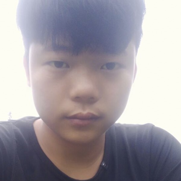 高挑有初妆的照片
