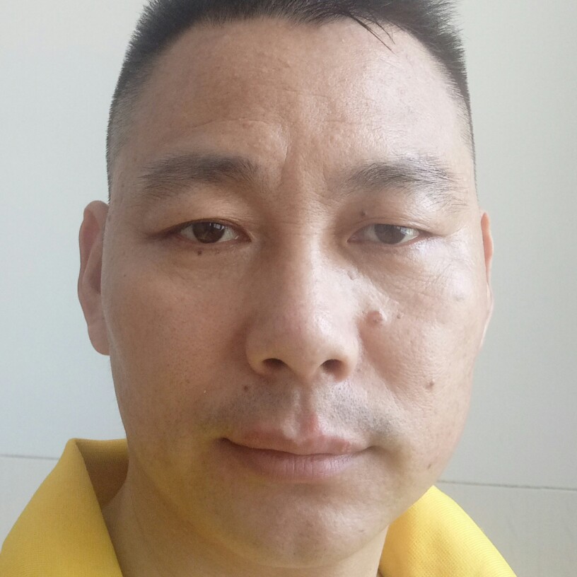开朗帅哥?的照片