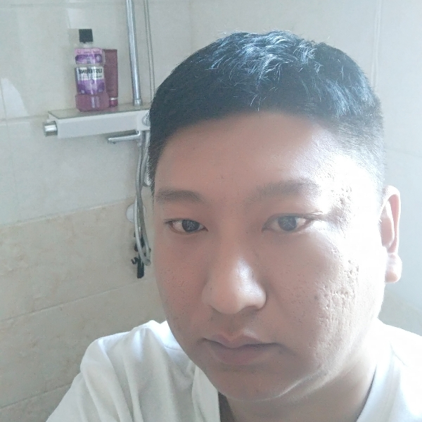 做真实的自己、的照片