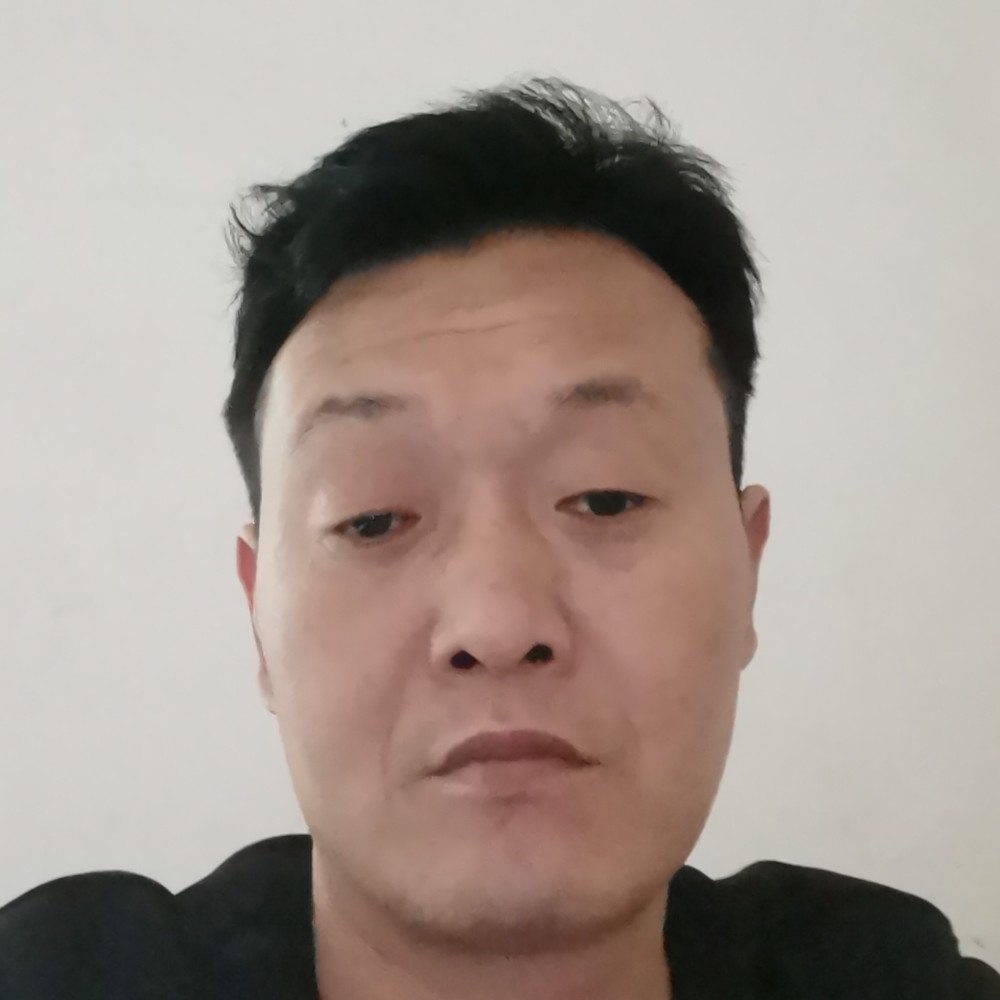 追寻愿小松鼠的照片