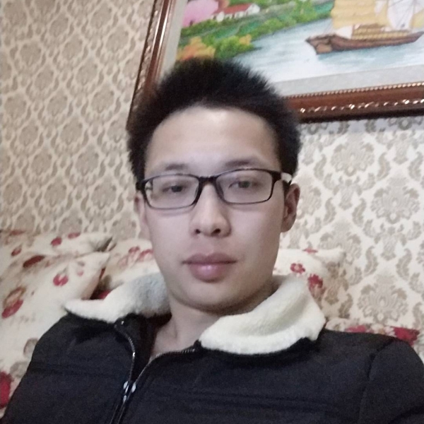 单身小脑虎的照片