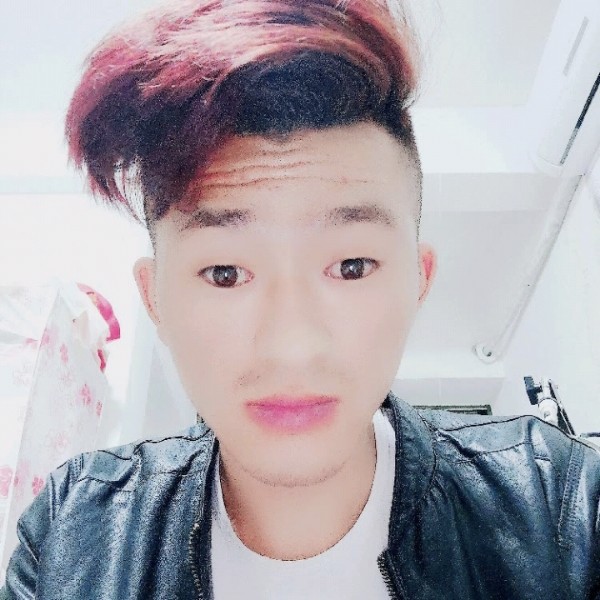 蜻蜓等于迷离的照片