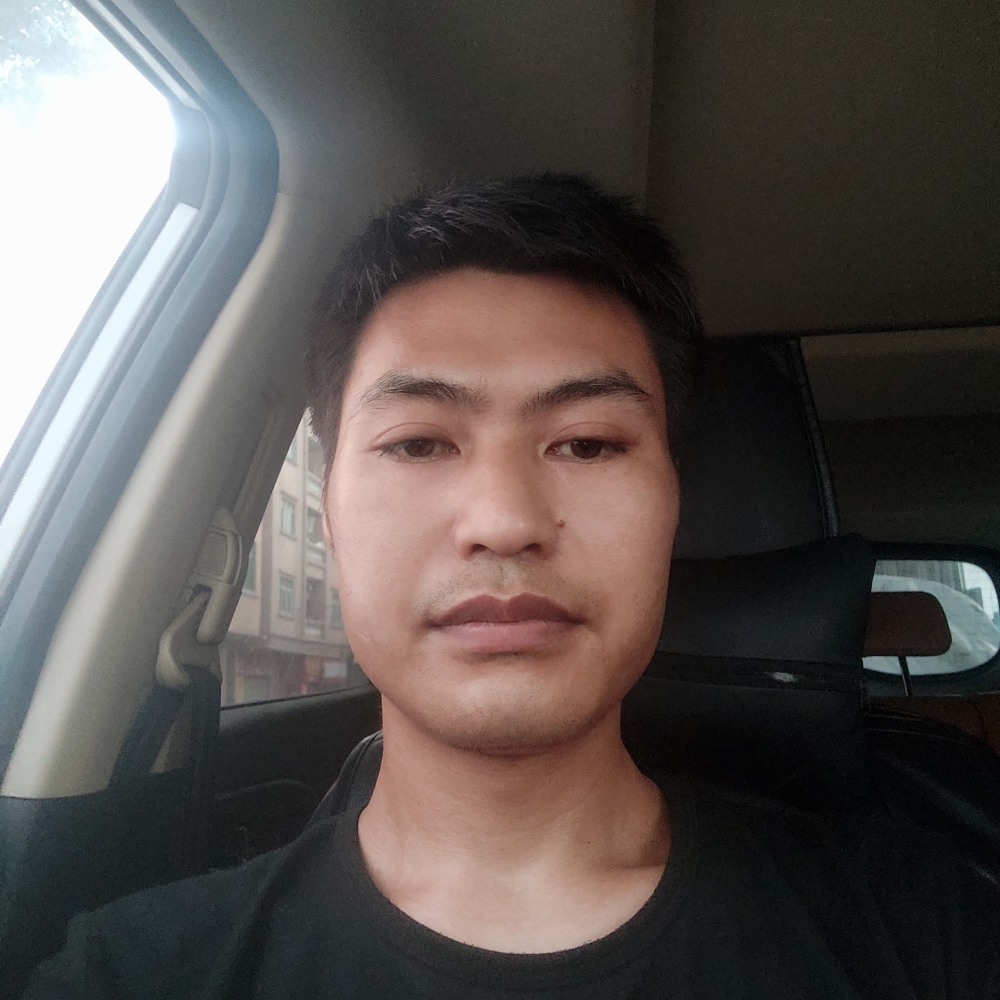 落霞与爱撒娇的照片