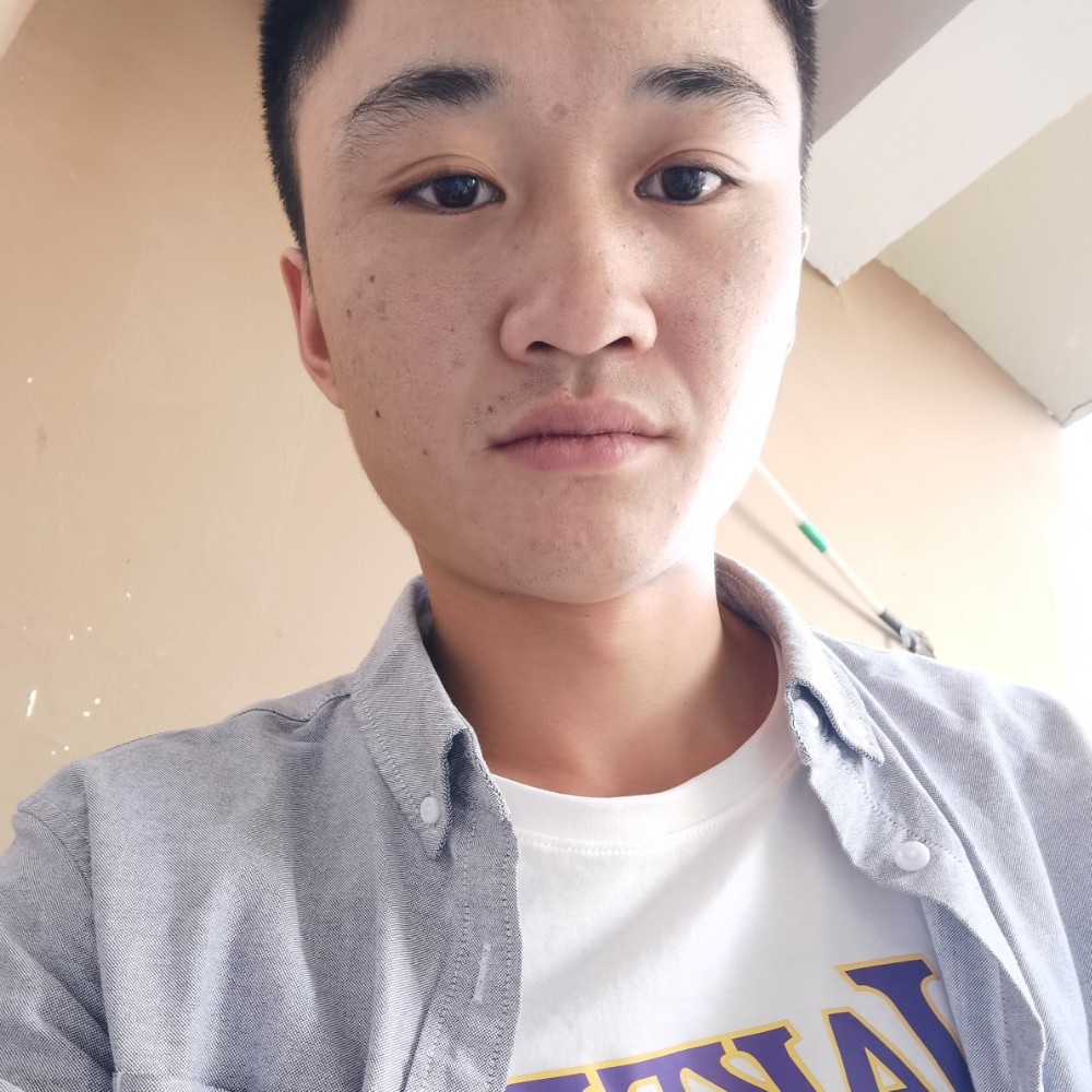 水影泪了斑驳的照片