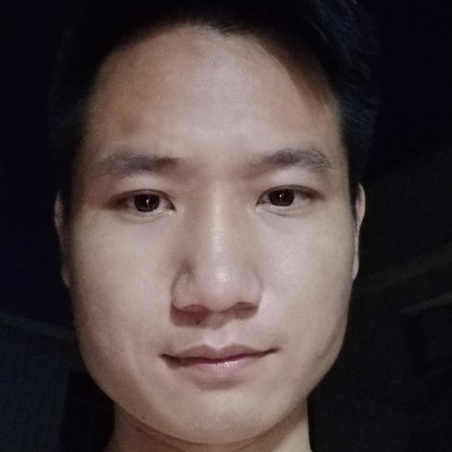 小蜜蜂受伤的照片