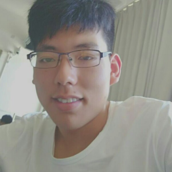 路过周一的照片