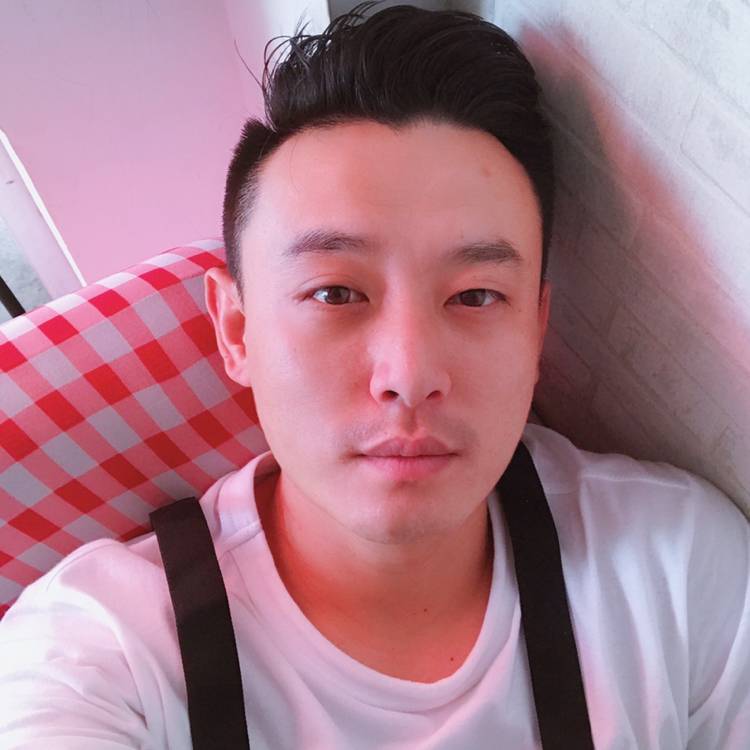 同鞋李的照片