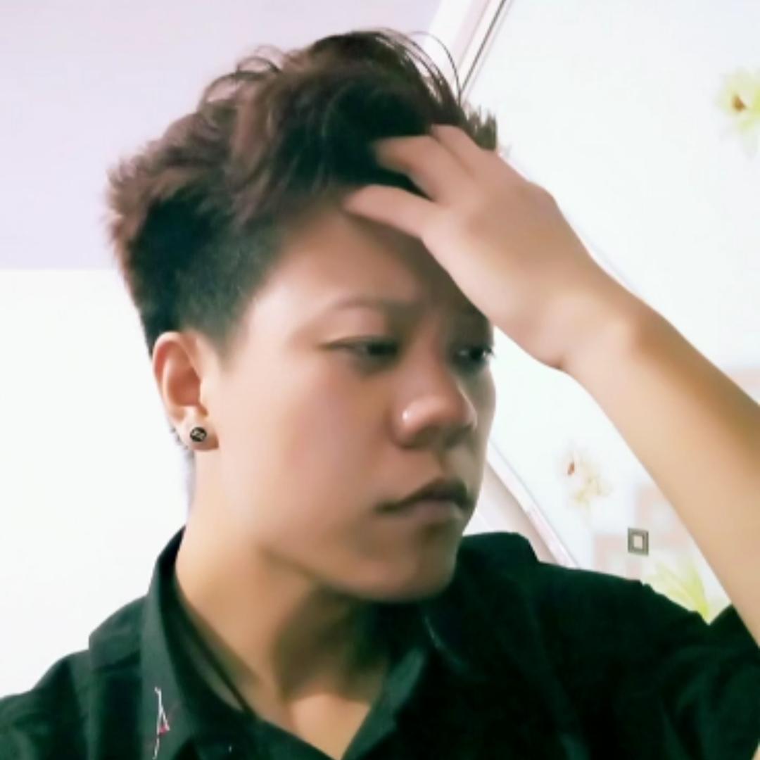 磨剪子来吼磨菜刀的照片