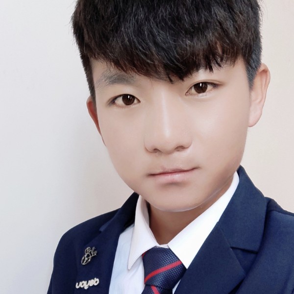 哈喽^O^的照片
