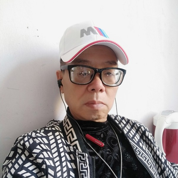 流留牛的照片