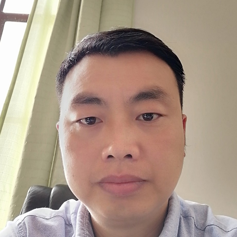 木易鸿的照片