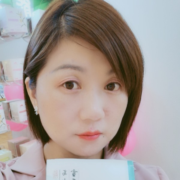 端庄故事的照片