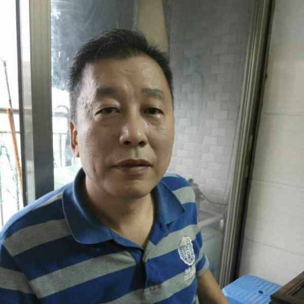 碧蓝初雨的照片