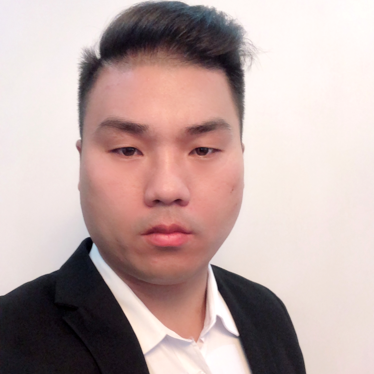 早上出生的的照片