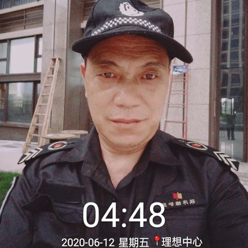 蒋友建的照片