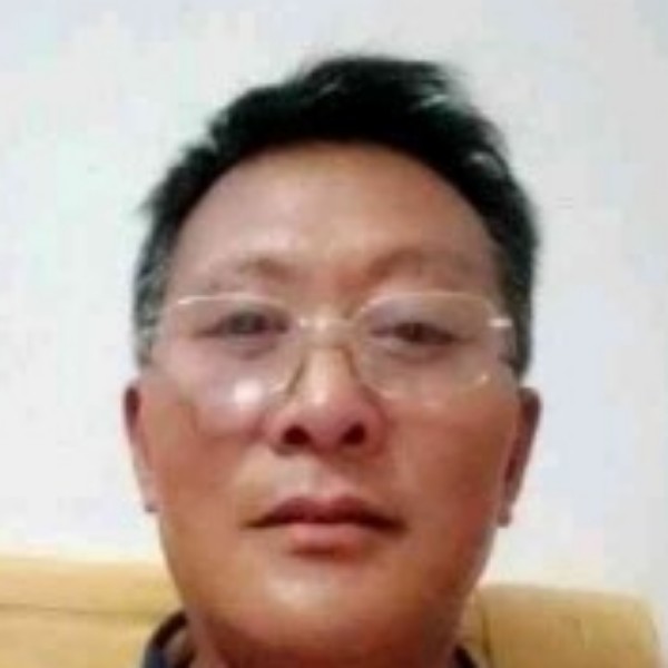 隐形的柚子的照片
