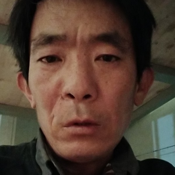 偎依的照片