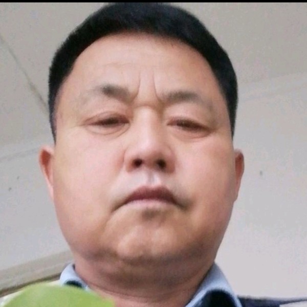 温暖和尊云的照片