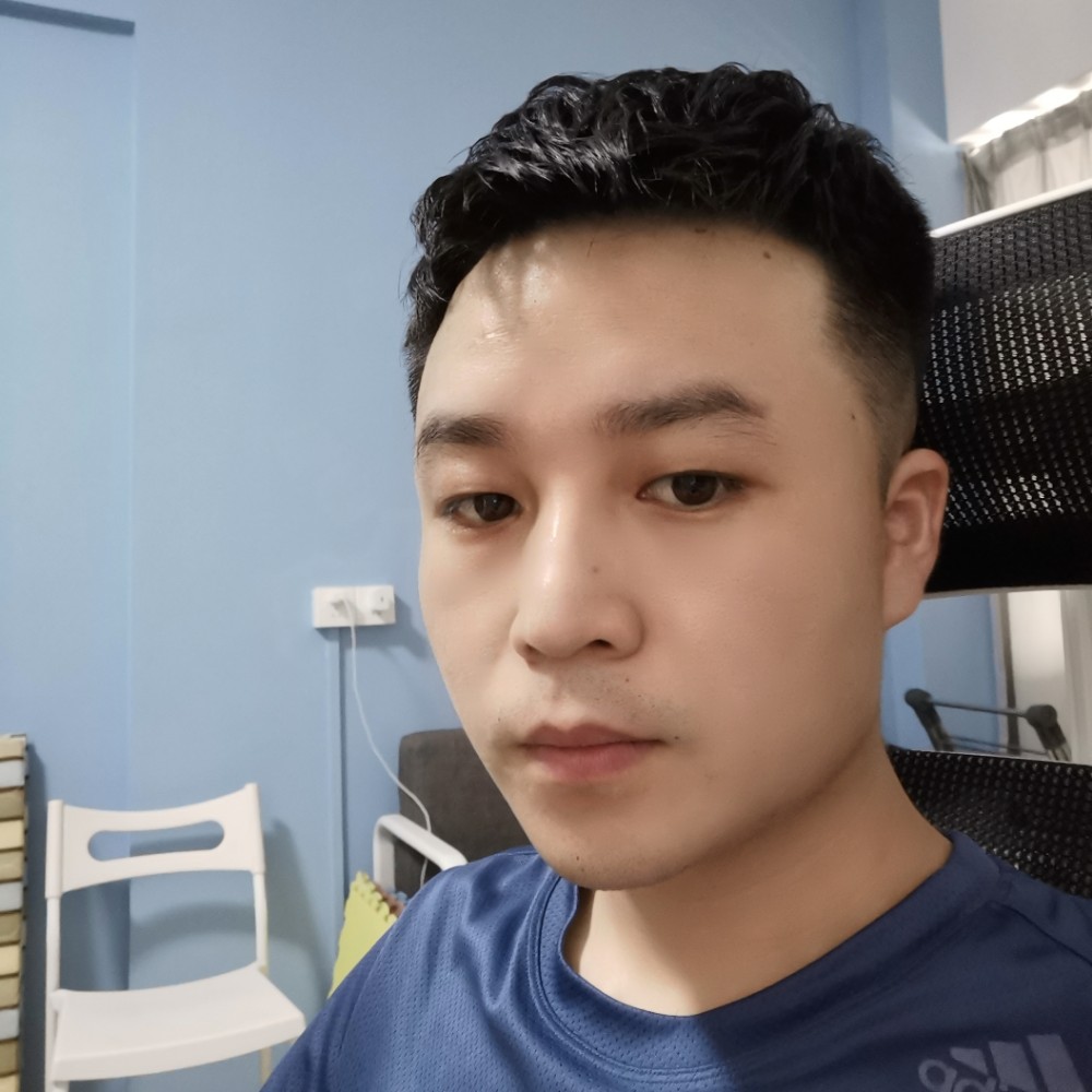 麦克布鲁斯的照片