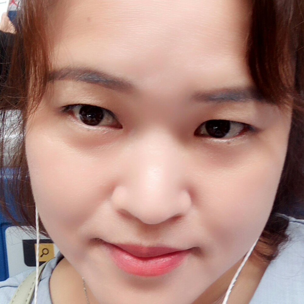 茉莉单纯的照片