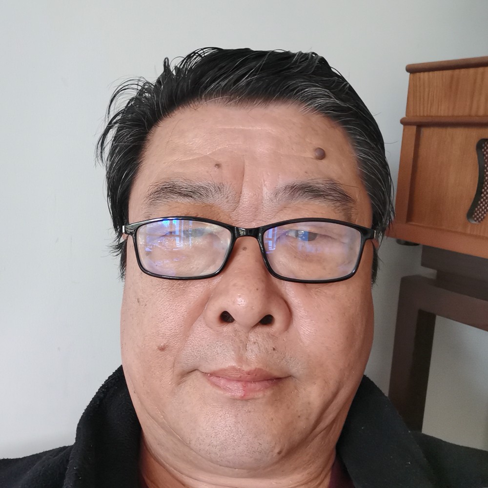 默仁的照片