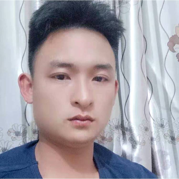 瑞雪向聪明的照片
