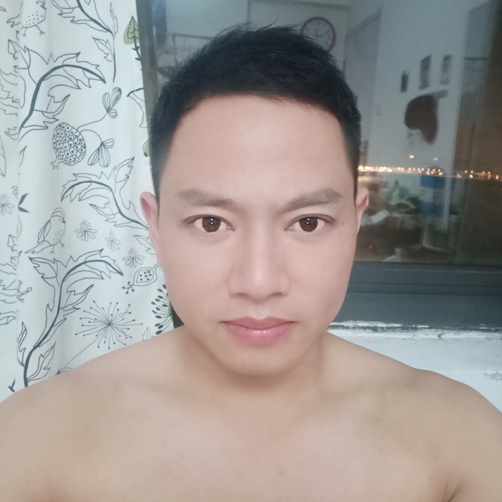 高朝的照片