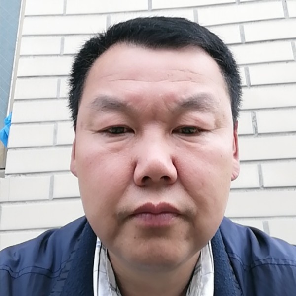 御姐放弃冷艳的照片
