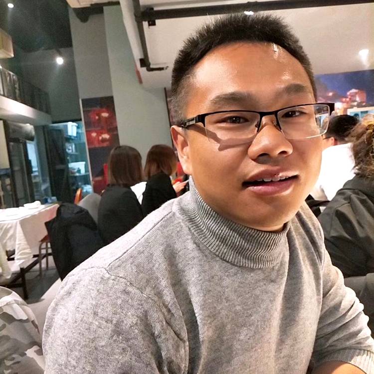 绿草美满的照片