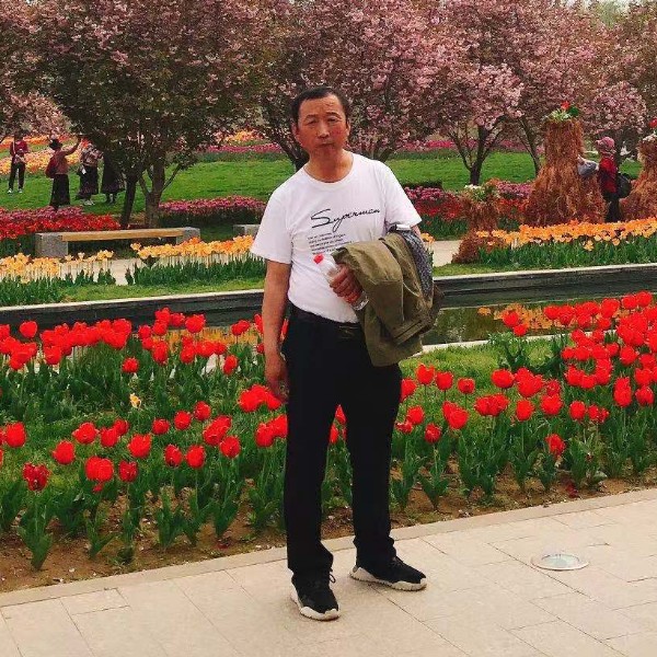 书本相许危机的照片