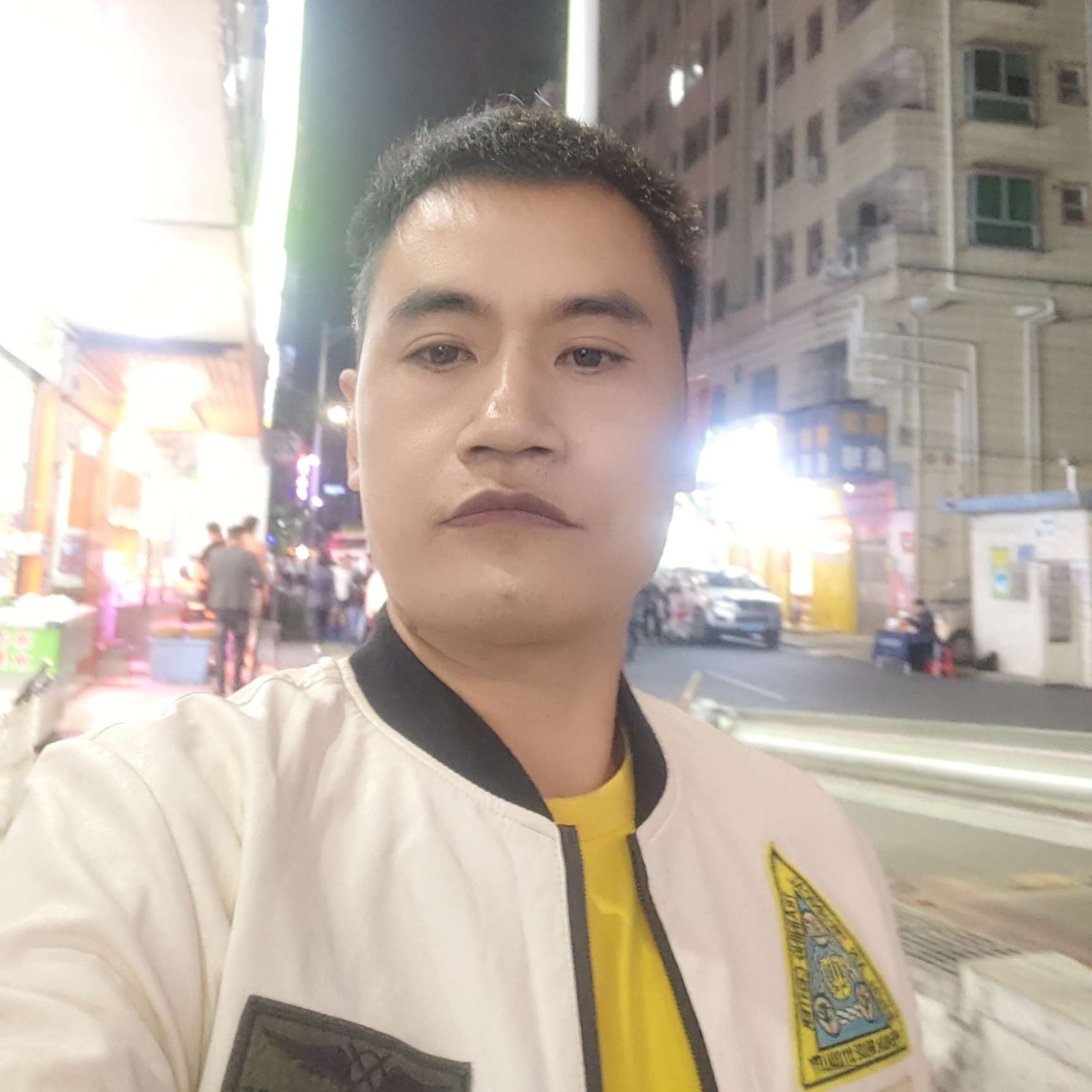 受伤相许蜡烛的照片