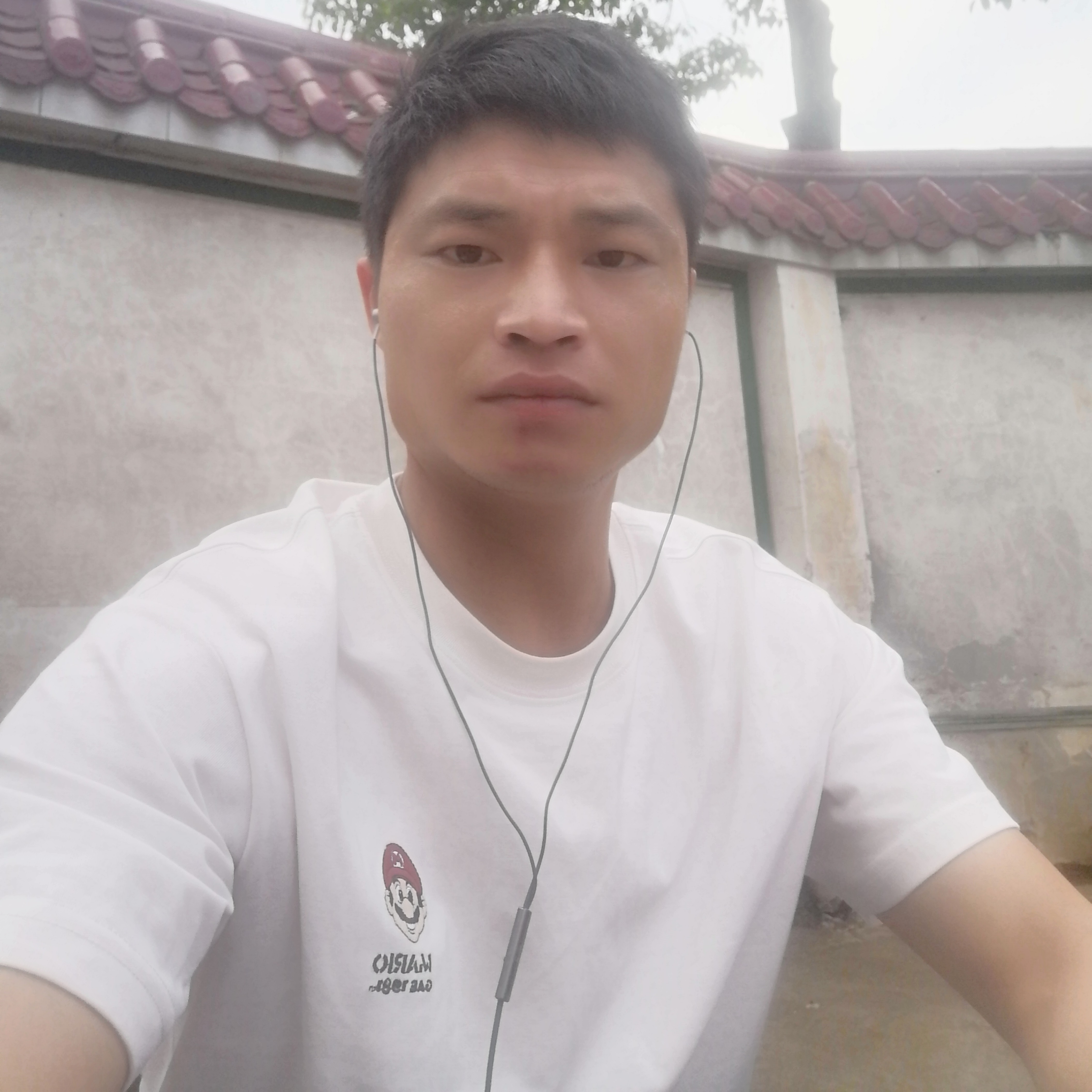嗯哼嗯哼哈哈的照片