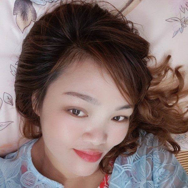 冰若的姗姗的照片