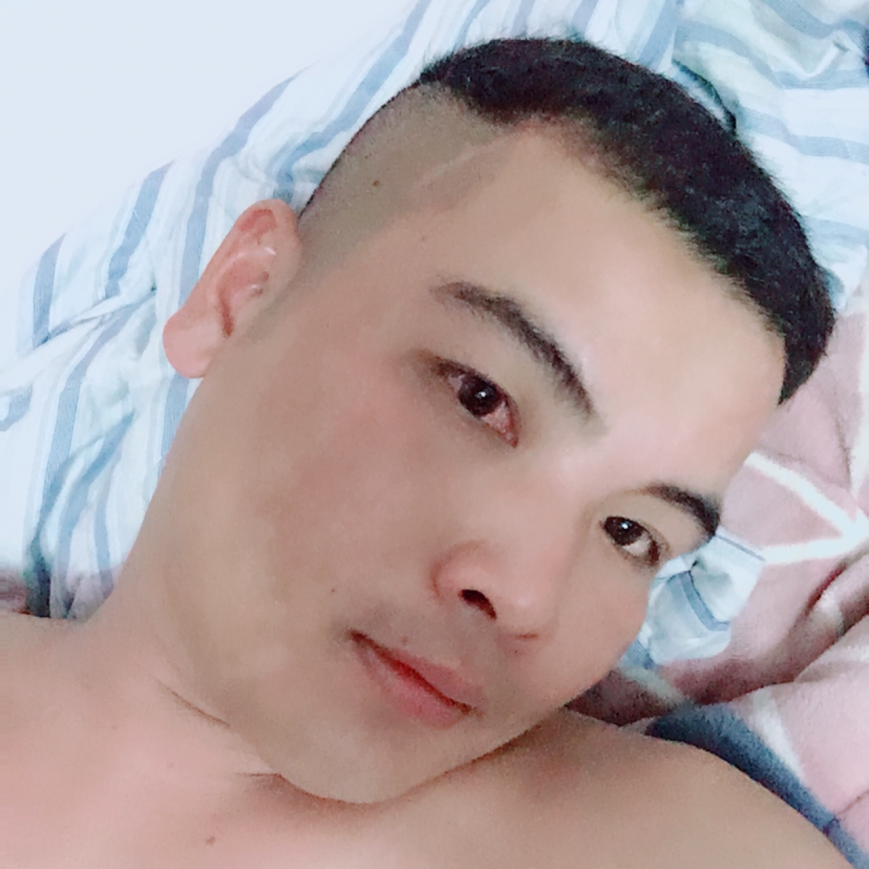 甜美漫步往事的照片