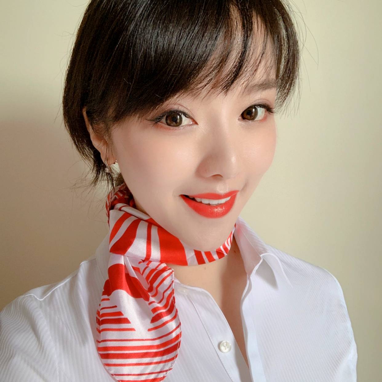 梦影等于背后的照片