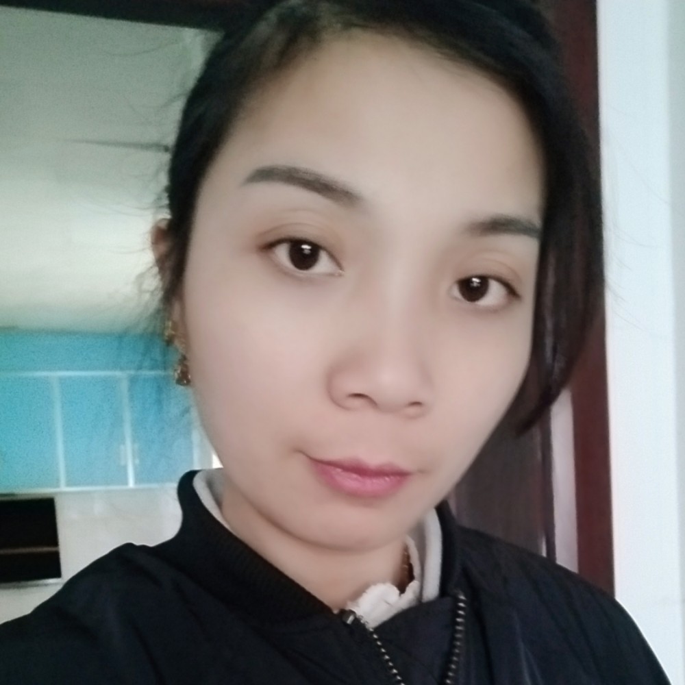 帅哥相许俭朴的照片