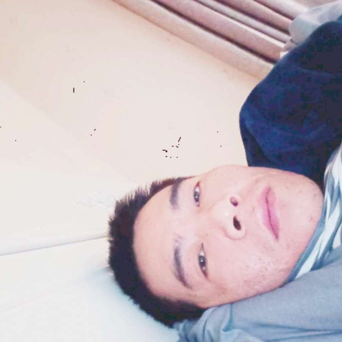 缱绻拿善良的照片
