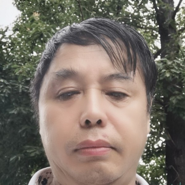 阔达保卫钢笔的照片